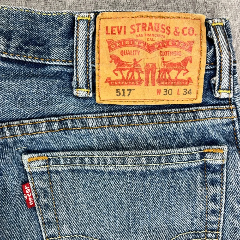 Levi's 517 Bootcut Jeans Mens 30x34 Blue Denim Classic Western Workwear Pants